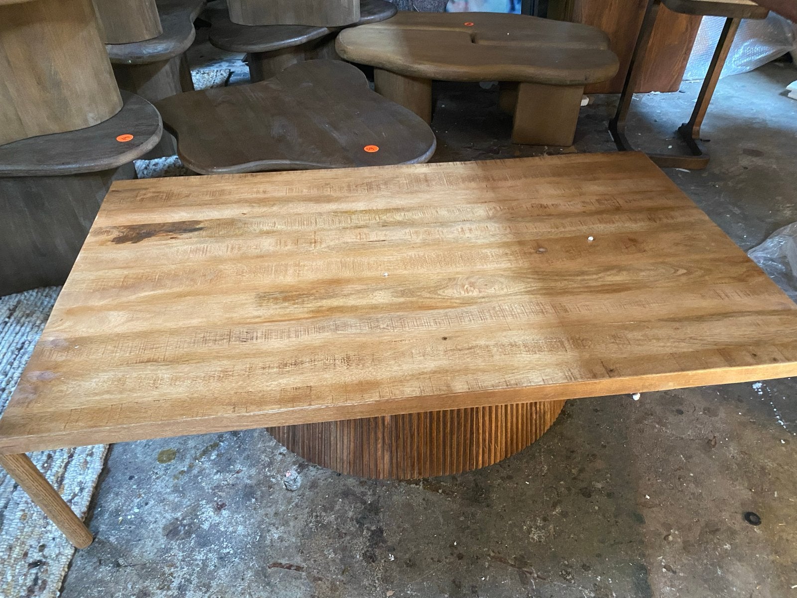 Salontafel 120x70 massief mangohout ovale middenpoot, Ophalen, 100 tot 150 cm, Nieuw, 50 tot 100 cm