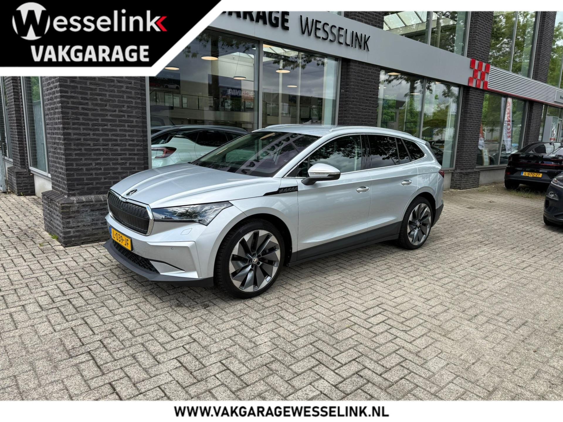 SKODA Enyaq iV 80 First Edition | SOH 93% | Wegkl. Trekhaak, Auto's, 390 km, Gebruikt, Zwart, 80 kWh