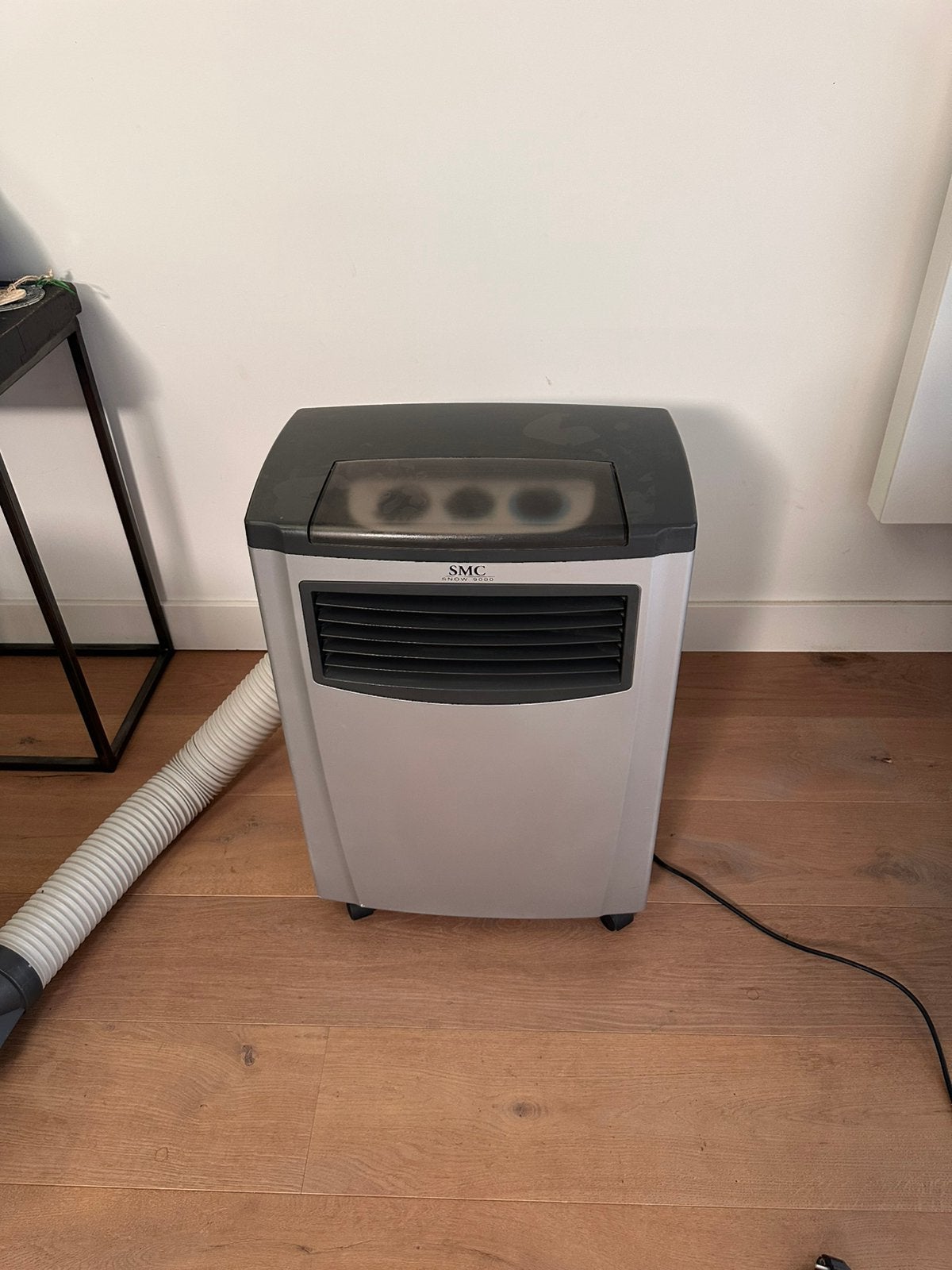 Mobiele airco SMC Snow 9000, Witgoed en Apparatuur, Airco's, Ophalen, Gebruikt, Minder dan 60 m³, Koelen en Ontvochtigen