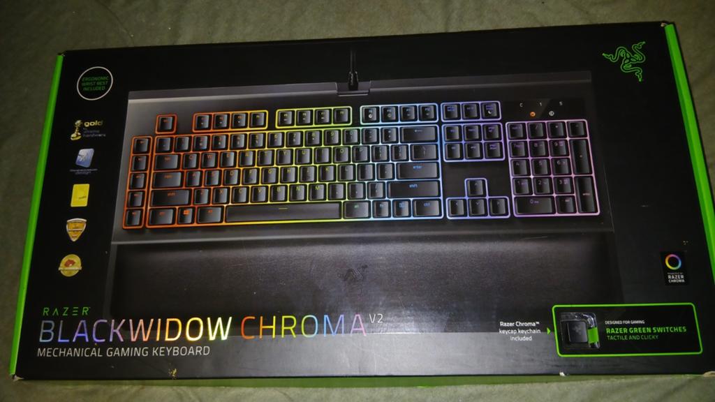 Razer Blackwidow Chroma V2 met zacht leer polssteun, Ophalen of Verzenden