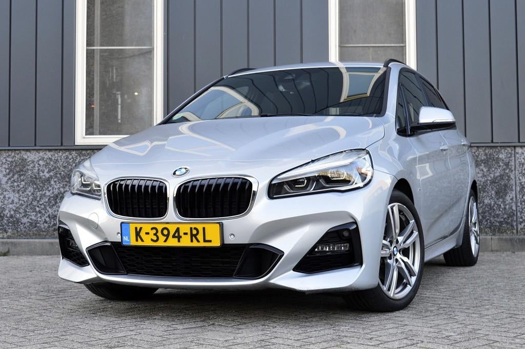 BMW 2 Serie Active Tourer 218i M-sport Rijklaarprijs-Garanti, Auto's, BMW, 12 maanden, 136 pk, Gebruikt, Lichtsensor