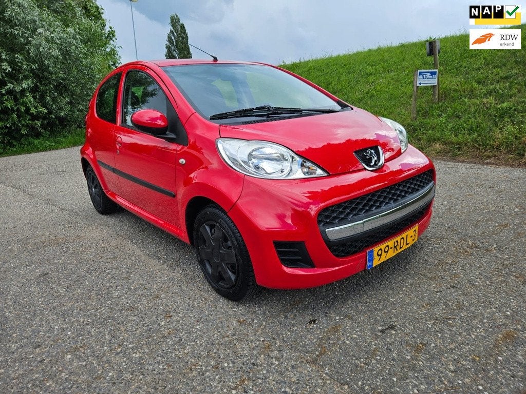 Peugeot 107 1.0-12V XS,5 Deurs,NAP, Auto's, Peugeot, Voorwielaandrijving, Euro 5, Stof, Gebruikt