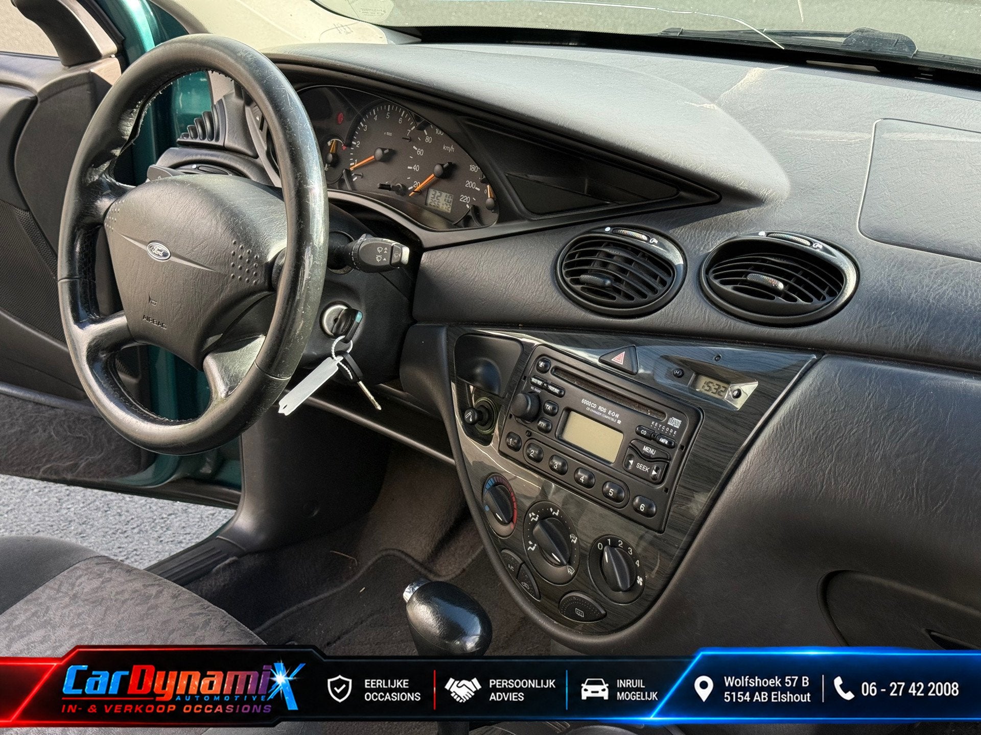 Ford Focus 1.6-16V Ghia | Automaat | Airco | PDC | Nwe APK, 1596 cc, 101 pk, Gebruikt, 4 cilinders