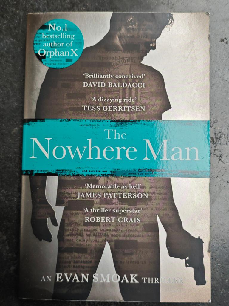 The Nowhere Man - Gregg Hurwitz, Boeken, Ophalen of Verzenden, Zo goed als nieuw
