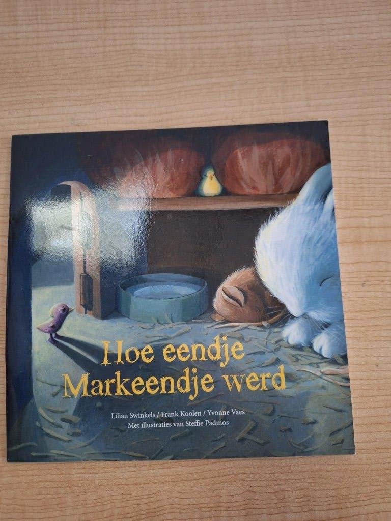 boek hoe eendje markeendje werd, Boeken, Kinderboeken | Kleuters, Ophalen of Verzenden, Zo goed als nieuw, Fictie algemeen