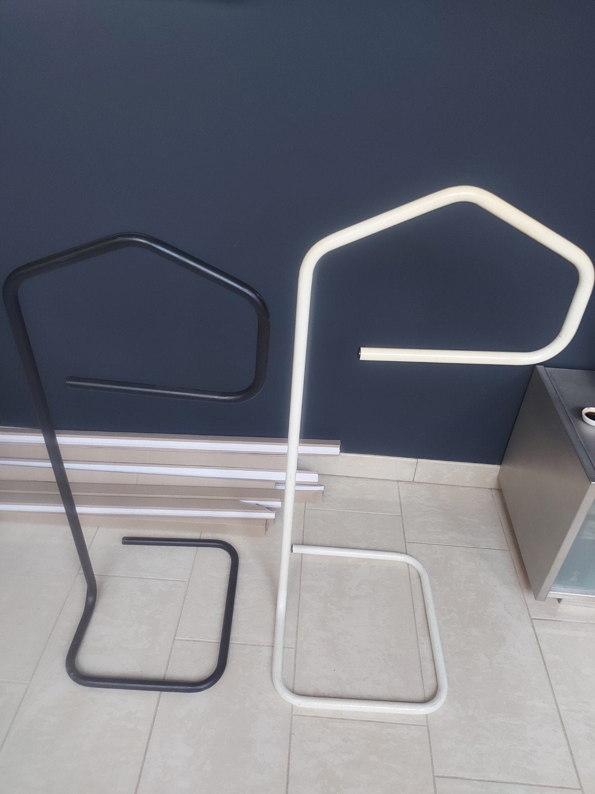 Vintage jaren 80 IKEA JÄRPEN dressboys – Niels Gammelgaard –, Ophalen