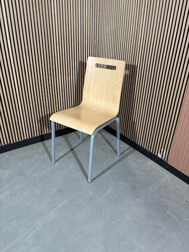 Kantinestoel Oscar HS200 (8 stuks), Ophalen, Overige kleuren, G.vanrosmalen@hahebo.nl, Zo goed als nieuw