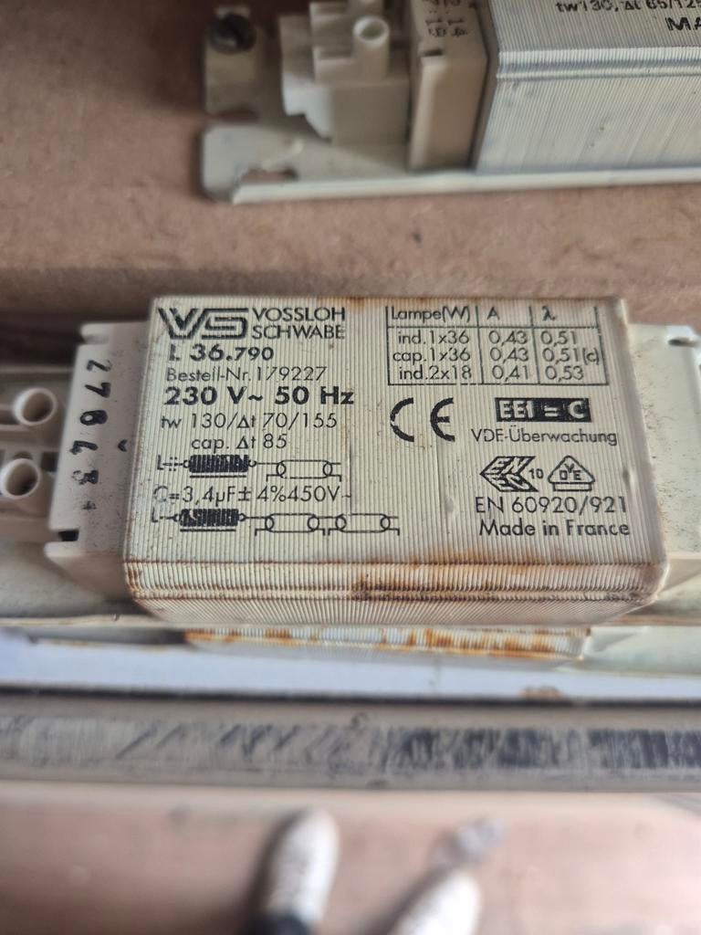 2 x Vossloh Schwabe L 36.790 VSA voor TL-verlichting, Ophalen of Verzenden, Gebruikt, Industrieel