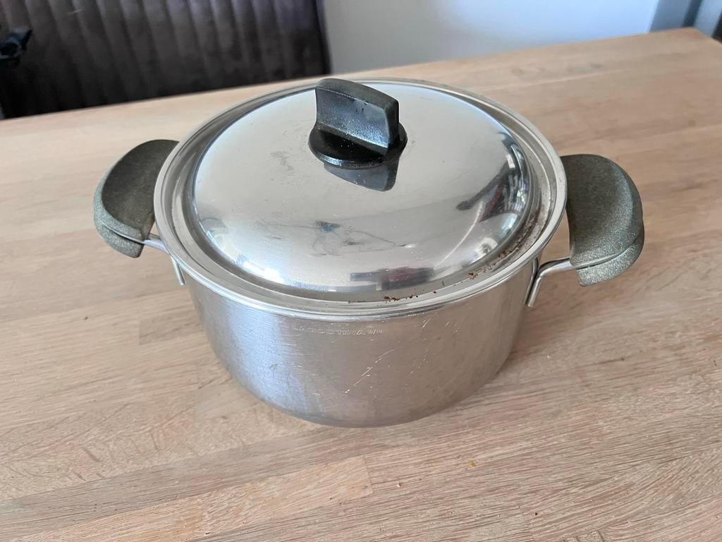 Lagostina 18/10 RVS Kookpan + Deksel, Huis en Inrichting, Keuken | Potten en Pannen, Ophalen of Verzenden, Gebruikt, Rvs, Kookpan of Snelkookpan