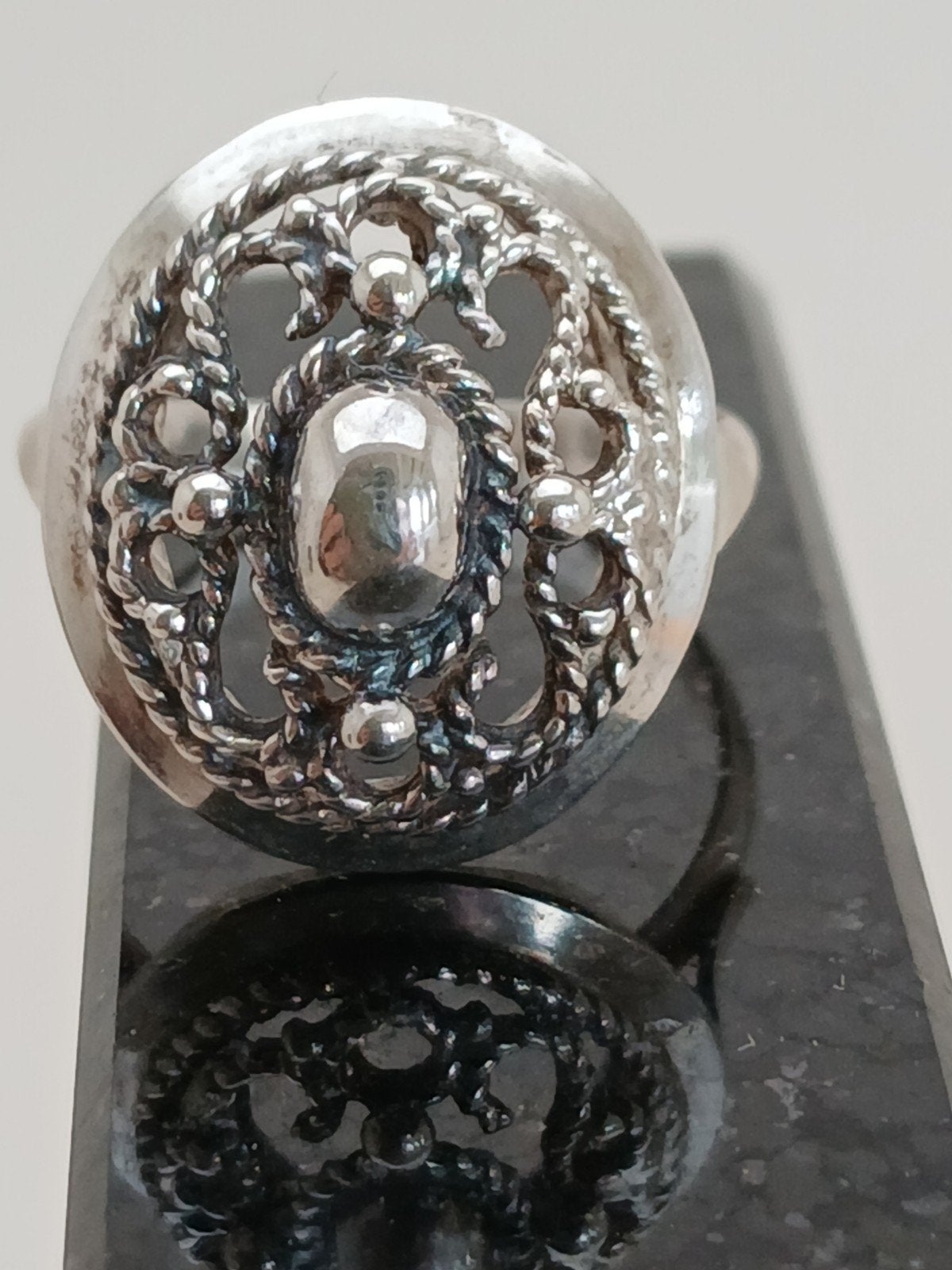 Antieke Zilveren Ring 835 - Uniek Verfijnd Design, Gebruikt, Ophalen of Verzenden, Kleiner dan 17, Dame