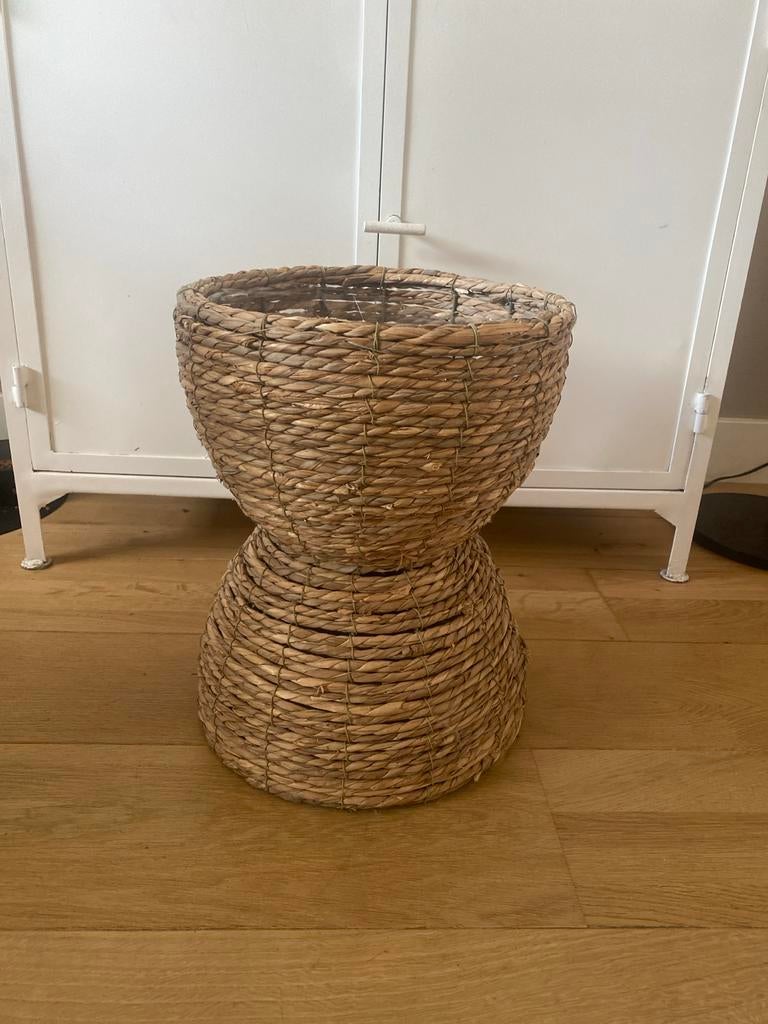 Rotan platenbak, Mand, Ophalen of Verzenden, Zo goed als nieuw, Riet