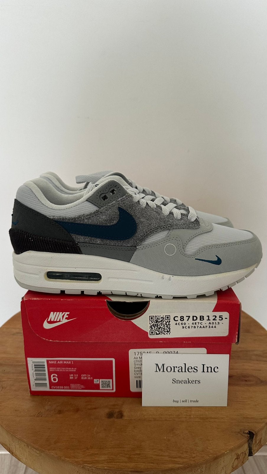Nike Air Max 1 City Pack London (2020) EU 38.5 nieuw, Ophalen of Verzenden, Nieuw, Overige kleuren