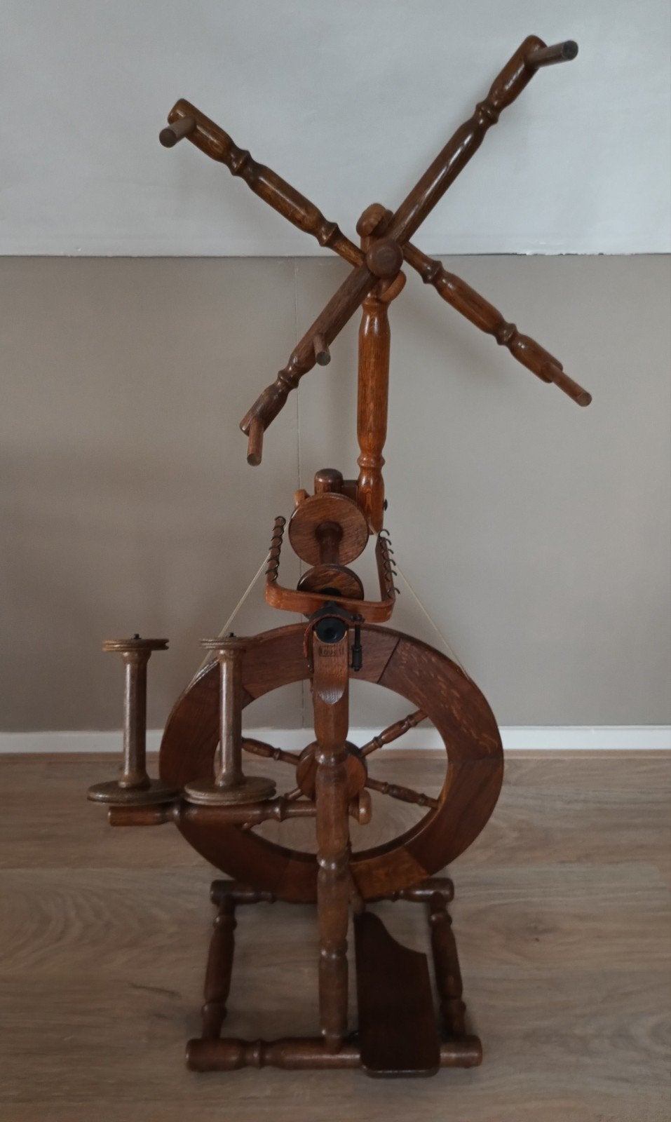Louet S71 spinnewiel, Hobby en Vrije tijd, Spinnewielen en Spinnen, Ophalen, Refurbished, Spinnewiel