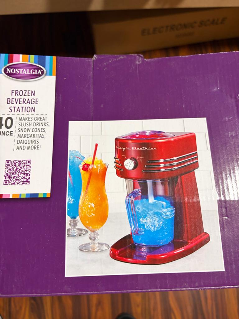 Nostalgia Electrics Frozen Beverage Station IJsmachine, Witgoed en Apparatuur, Ophalen, Zo goed als nieuw
