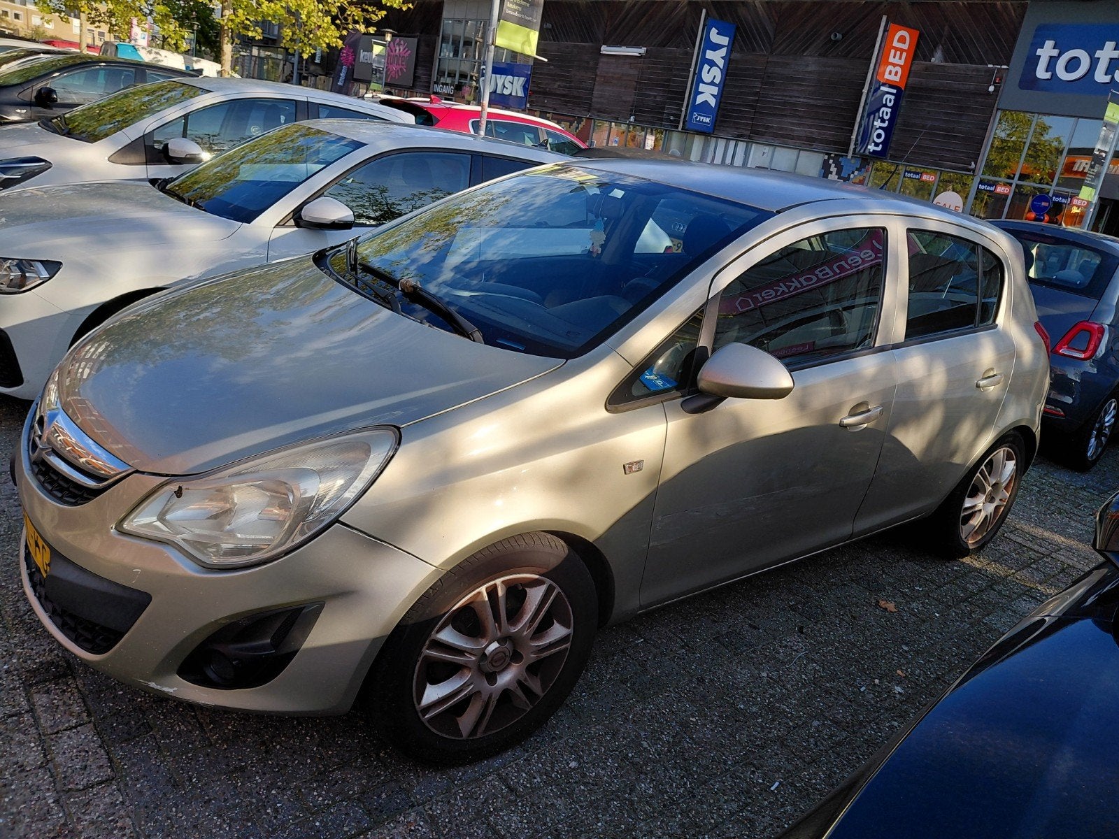 Opel Corsa 1.4 16V 5D 2008 Grijs, Auto's, Voorwielaandrijving, 1063 kg, 4 cilinders, 49 €/maand