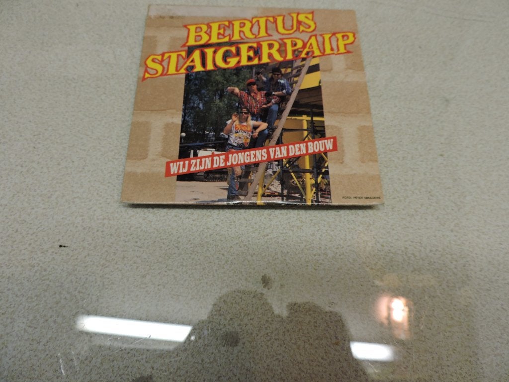 CD Bertus Staigerpaip, Ophalen of Verzenden, Zo goed als nieuw, Rock