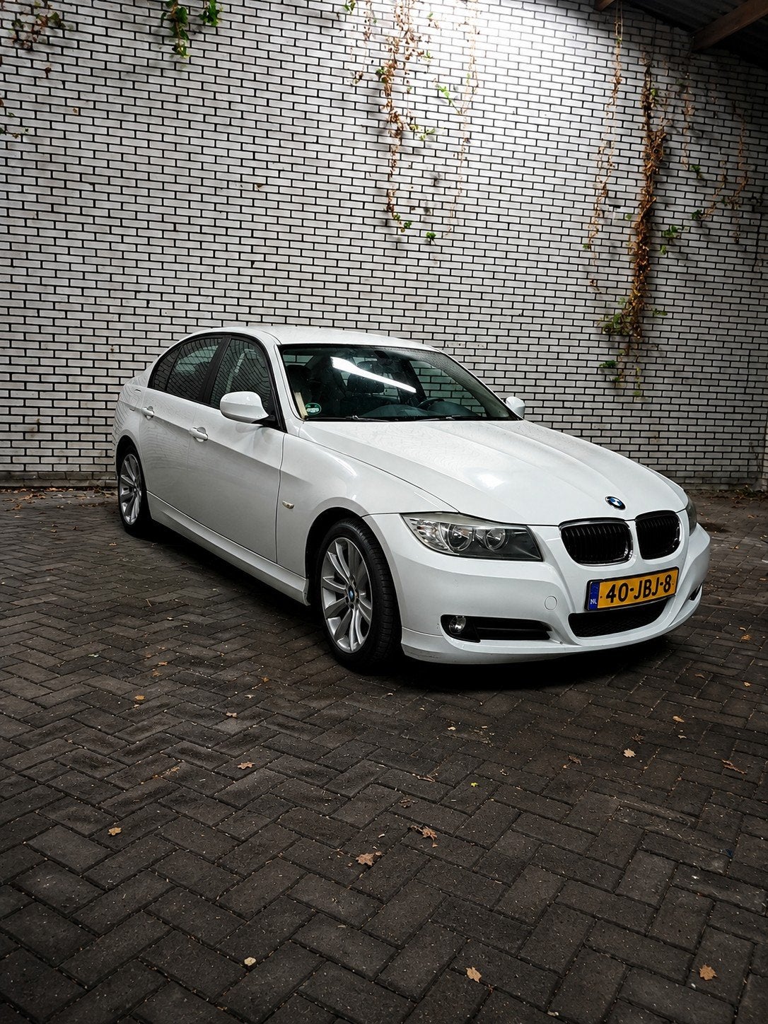 BMW 3-Serie 1.6 I 316i | Nieuwe APK + Onderhoud | Cruise |, Auto's, BMW, 4 cilinders, Lichtsensor, Leder en Stof, Origineel Nederlands