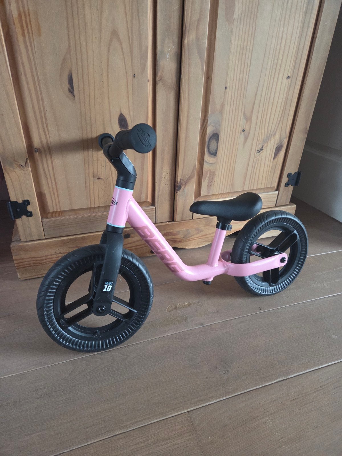 BERG loopfiets roze - Zo goed als nieuw!, Ophalen, Zo goed als nieuw, Minder dan 16 inch, BERG