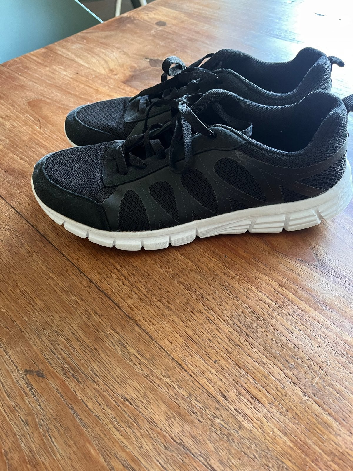 Zwarte Gym/Hardloopschoenen Maat 41, Ophalen of Verzenden, Zo goed als nieuw, Zwart, Sportschoenen