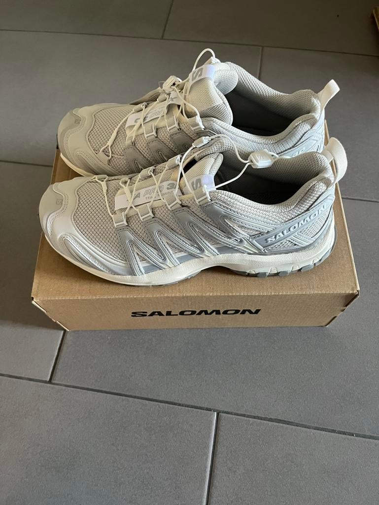 Salomon sneakers, Kleding | Dames, Schoenen, Ophalen of Verzenden, Zo goed als nieuw, Sneakers of Gympen