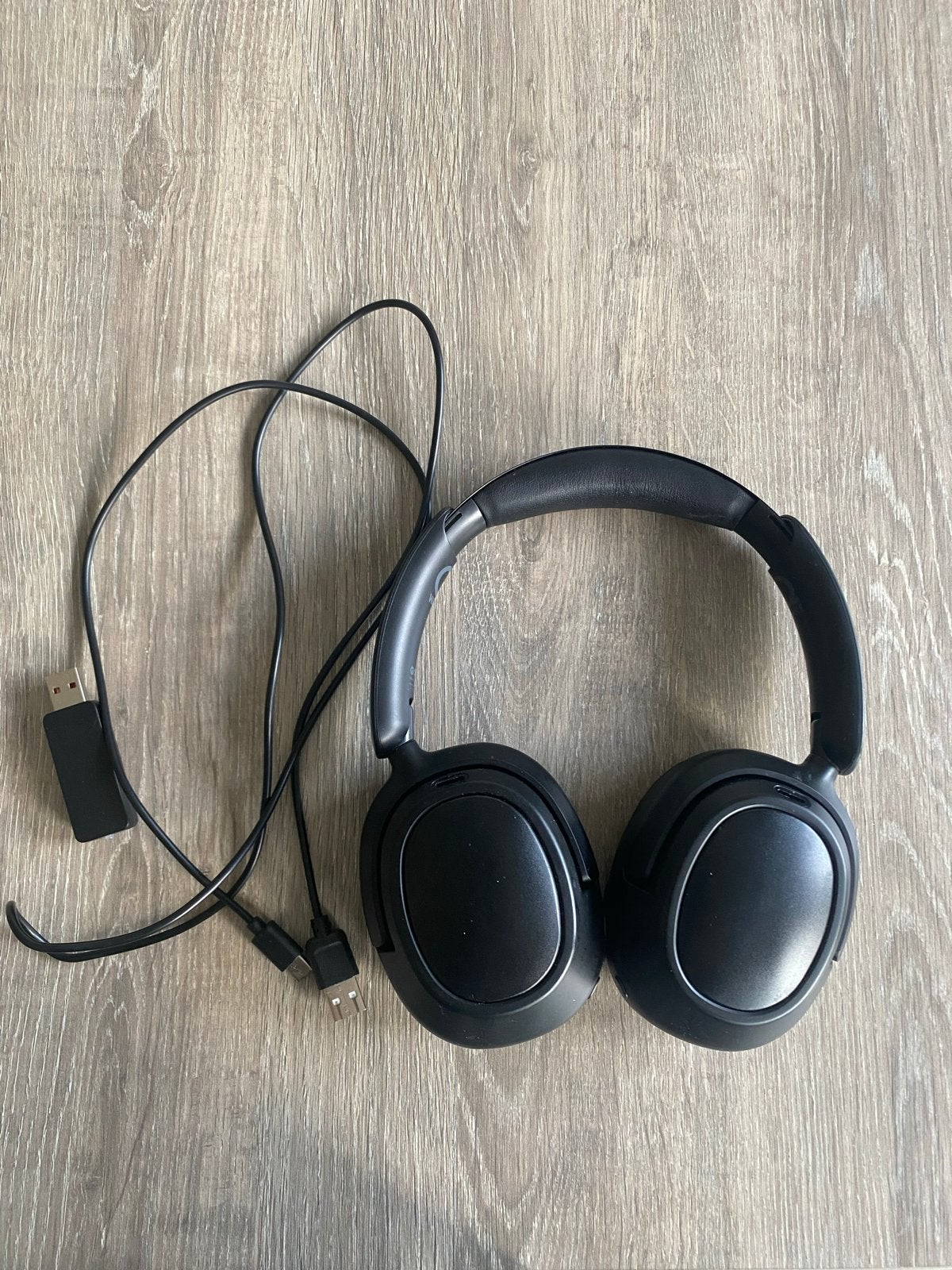 Zwarte Qware koptelefoon, Audio, Tv en Foto, Koptelefoons, Gebruikt, Over-ear, Overige merken, Zwart, Verzenden