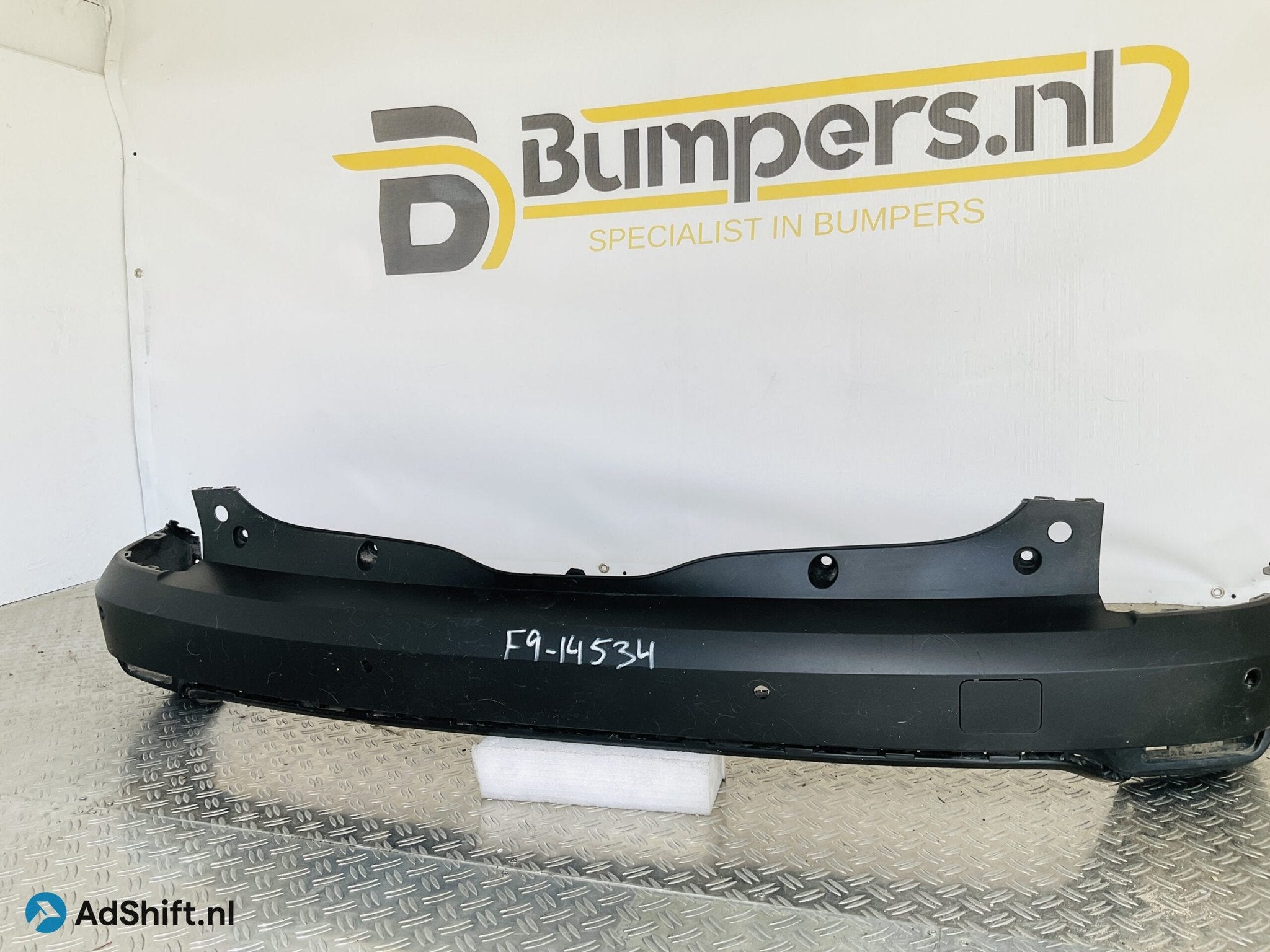 Bumper Dacia Jogger 85018 4183R Achterbumper 1-R8-14534z, Bumper