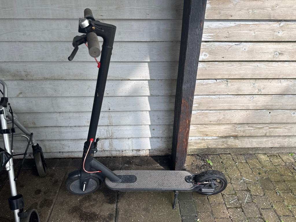 Elektrische step - Xiaomi M365, Fietsen en Brommers, Steps, Ophalen of Verzenden, Gebruikt, Elektrische step (E-scooter)