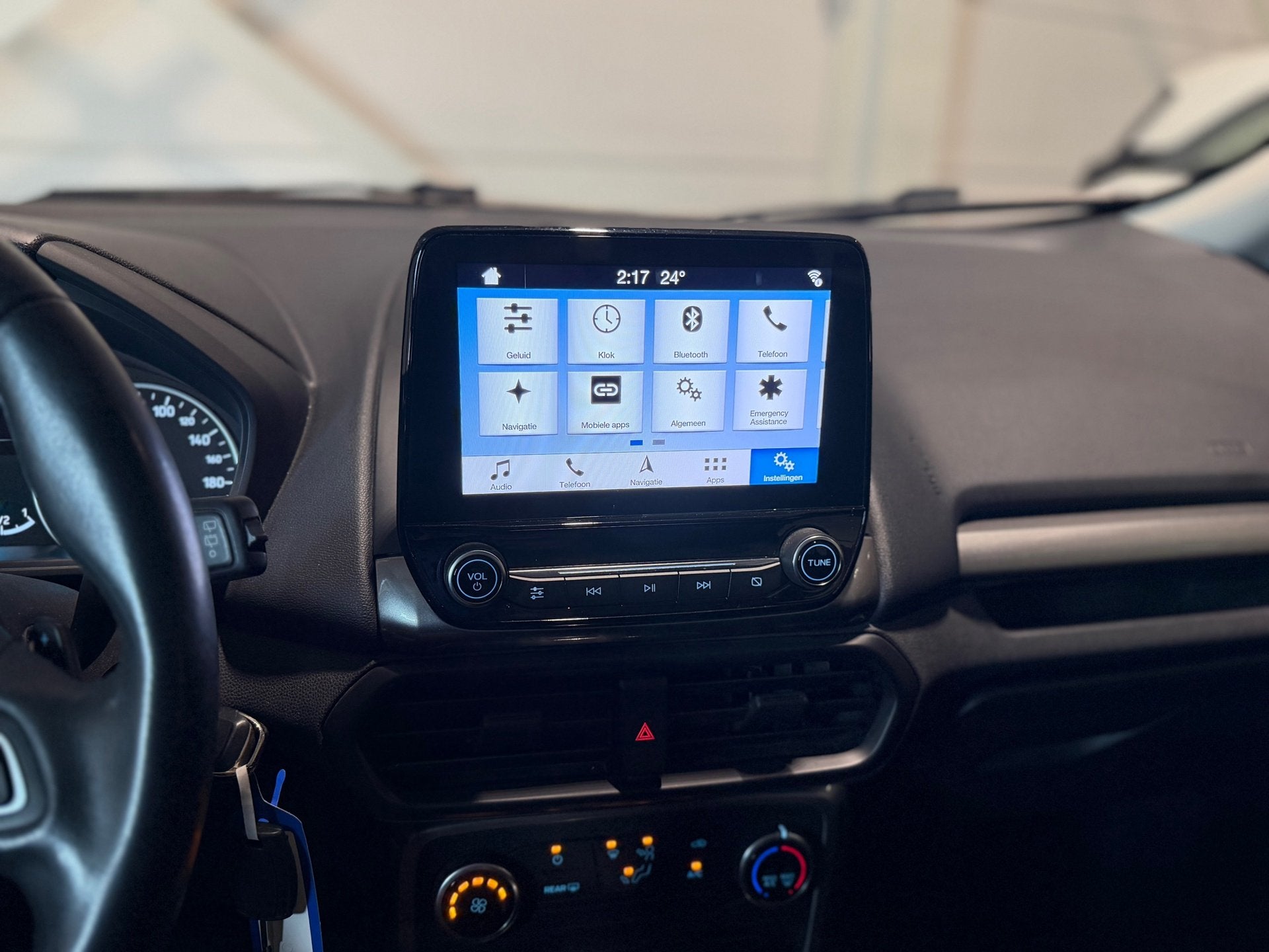 Foto 11 van Ford EcoSport 1.0 EcoBoost Titanium Automaat |NAVI|PCD|LMV|