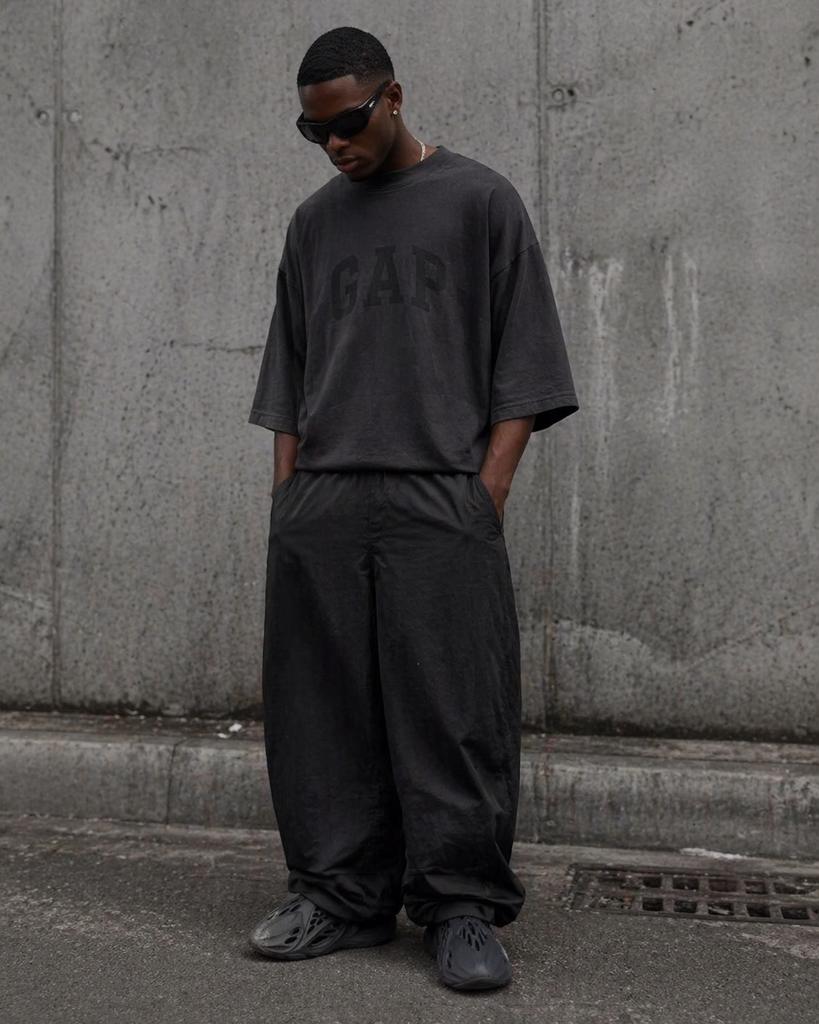 Yeezy GAP Dove 3/4 Sleeve Tee Black | S, Zwart, Nieuw, Ophalen of Verzenden, Maat 46 (S) of kleiner