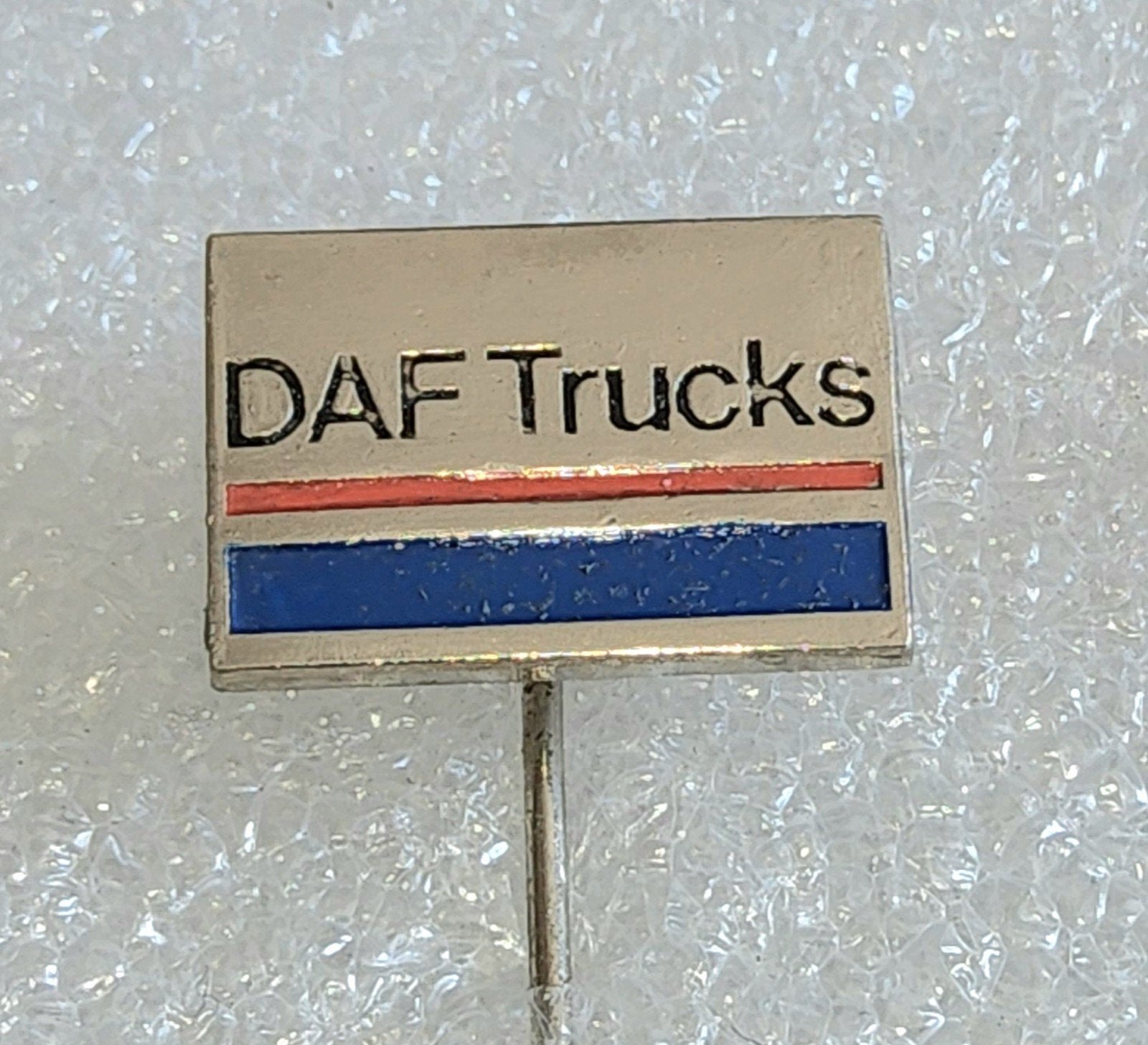Vintage DAF Trucks Speldje, Ophalen of Verzenden, Gebruikt, Overige onderwerpen, Speldje of Pin