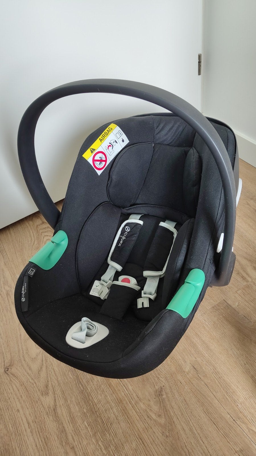 Cybex Aton B2 i-size autostoeltje met Isofix base, Autogordel of Isofix, Zo goed als nieuw, 0 t/m 13 kg, Ophalen