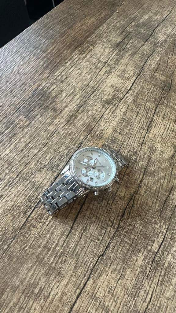 Michael Kors Dameshorloge MK-6347 - Zilverkleurig met Strass, Gebruikt, Staal, Polshorloge, Met strass