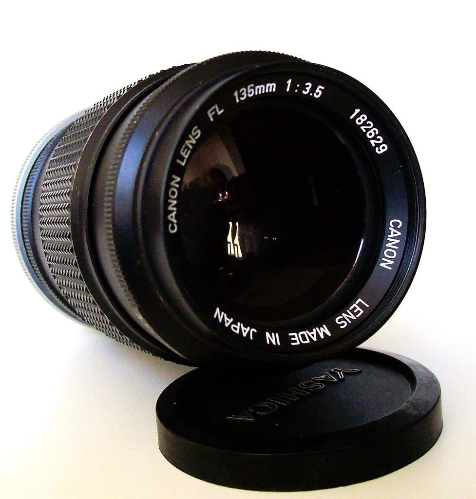 Canon Lens FL 135 mm, Ophalen of Verzenden, Zo goed als nieuw, Telelens