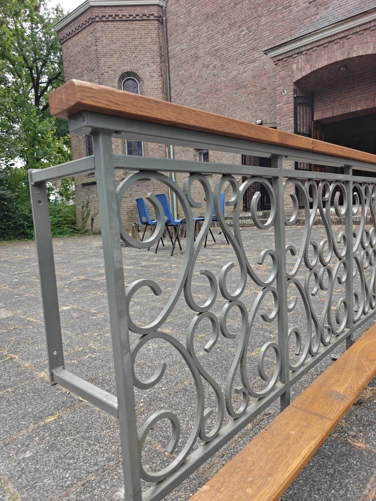 Decoratief smeedijzeren hekwerk met hout, Ophalen of Verzenden, Gebruikt