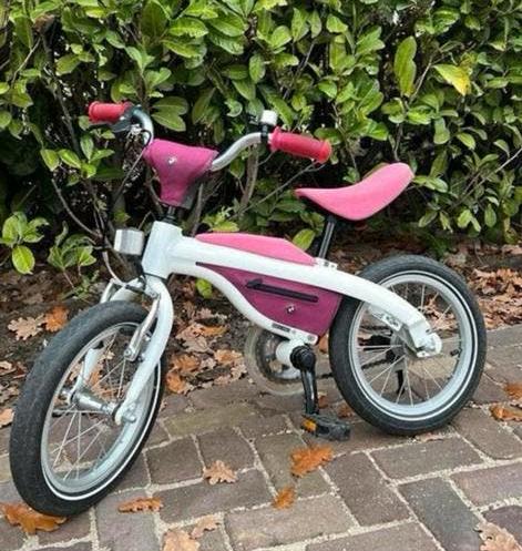 BMW kidsbike meisjesfiets 14 inch ZGAN, 14 inch of minder, Ophalen of Verzenden, Schijfrem, Handrem