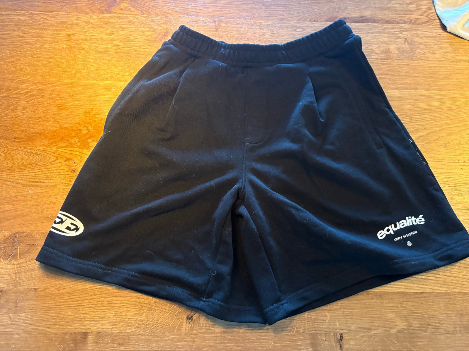 Equalité Zwarte Sportbroek - Maat S, Kleding | Heren, Ophalen of Verzenden, Zo goed als nieuw, Maat 46 (S) of kleiner, Zwart