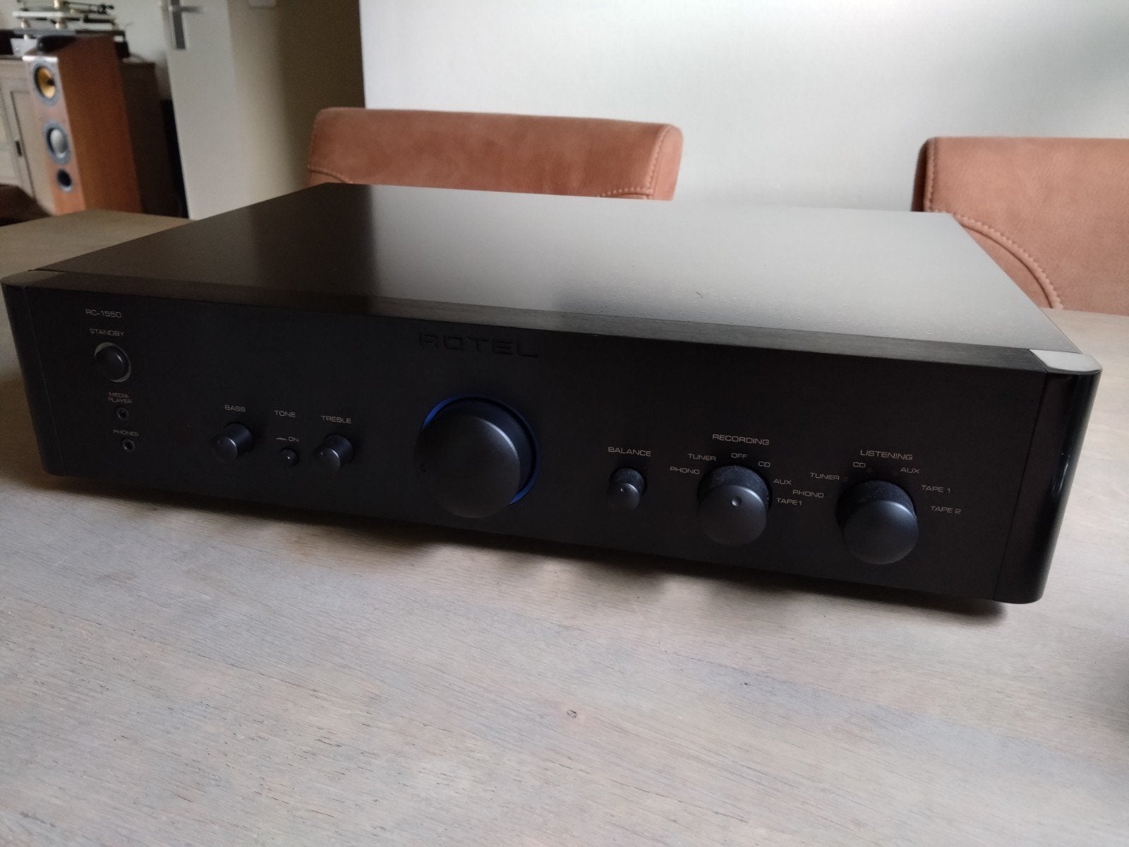 Rotel RC-1550 voorversterker preamp, Overige merken, Ophalen of Verzenden, Zo goed als nieuw, 120 watt of meer