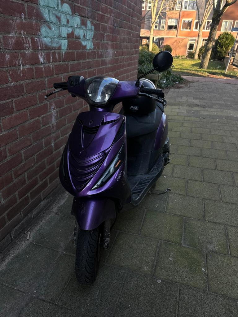 Piaggio Zip 4takt 2009  (WOK), Ophalen, Gebruikt, Benzine, Piaggio