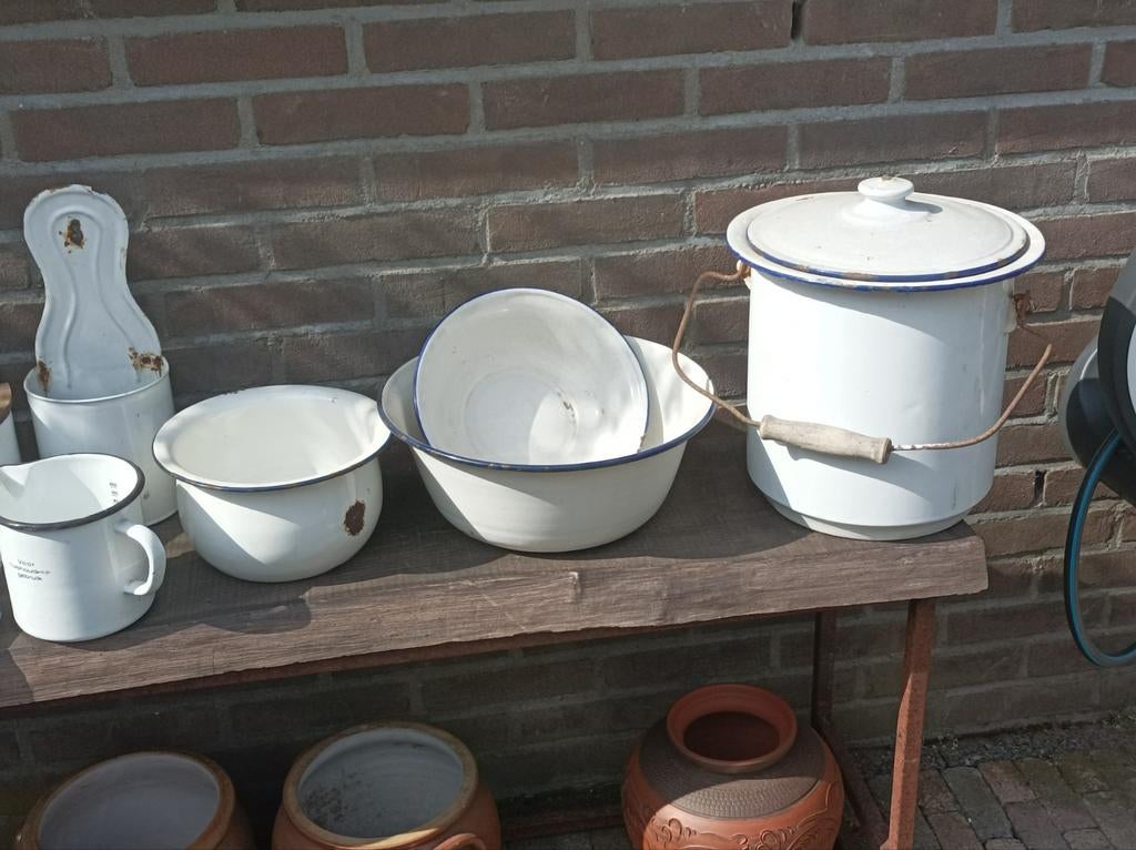 Wit emaille, Ophalen