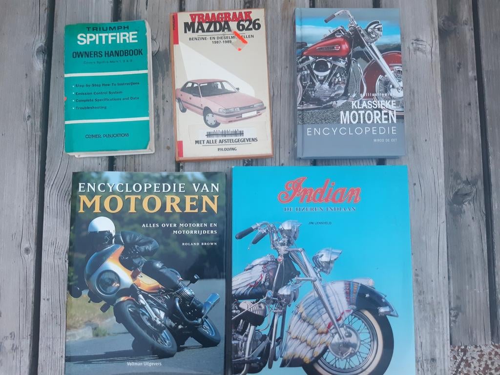 Klassiek motoren encyclopedie, Indian,Mazda instructie boek, Verzenden, Zo goed als nieuw