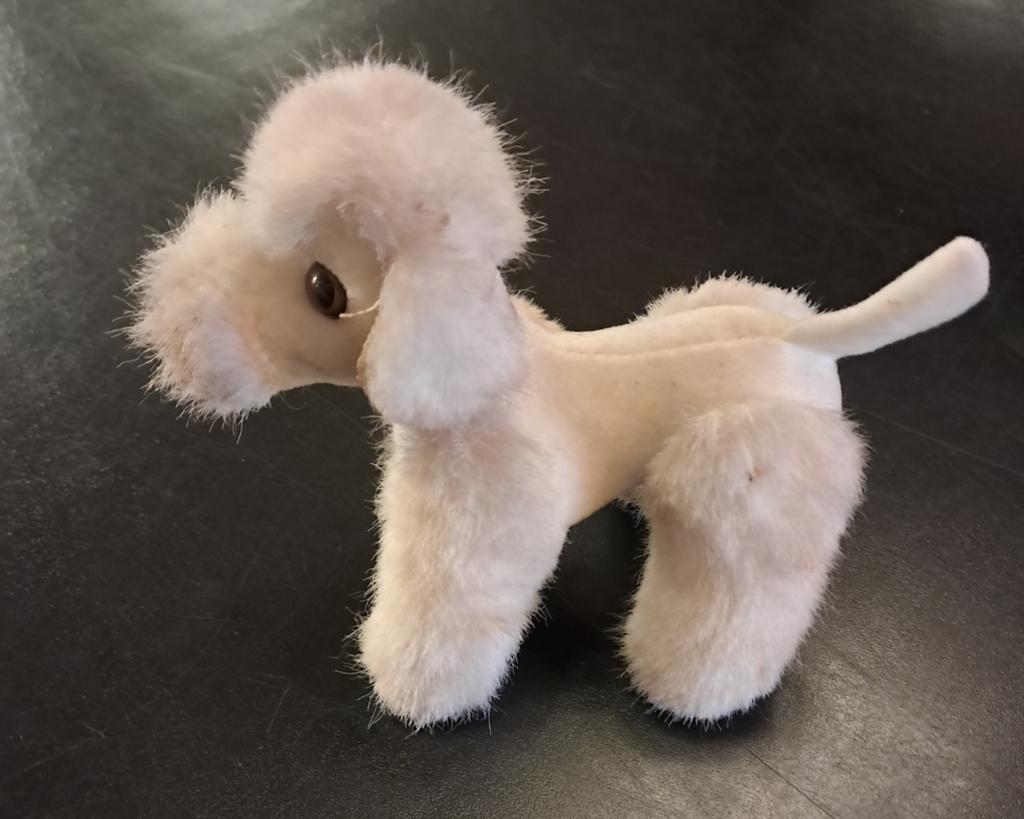Klein steiff hondje, Antiek en Kunst, Ophalen of Verzenden