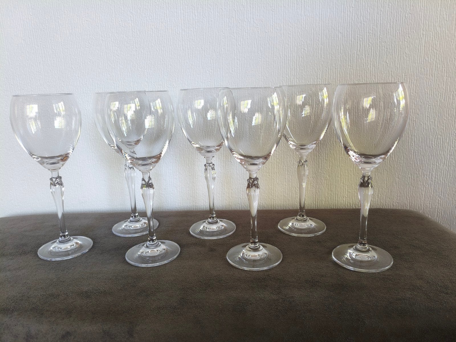 Zeven Mikasa Spring rode wijnglazen (ZGAN), Verzamelen, Glas en Borrelglaasjes, Ophalen of Verzenden, Zo goed als nieuw, Overige typen