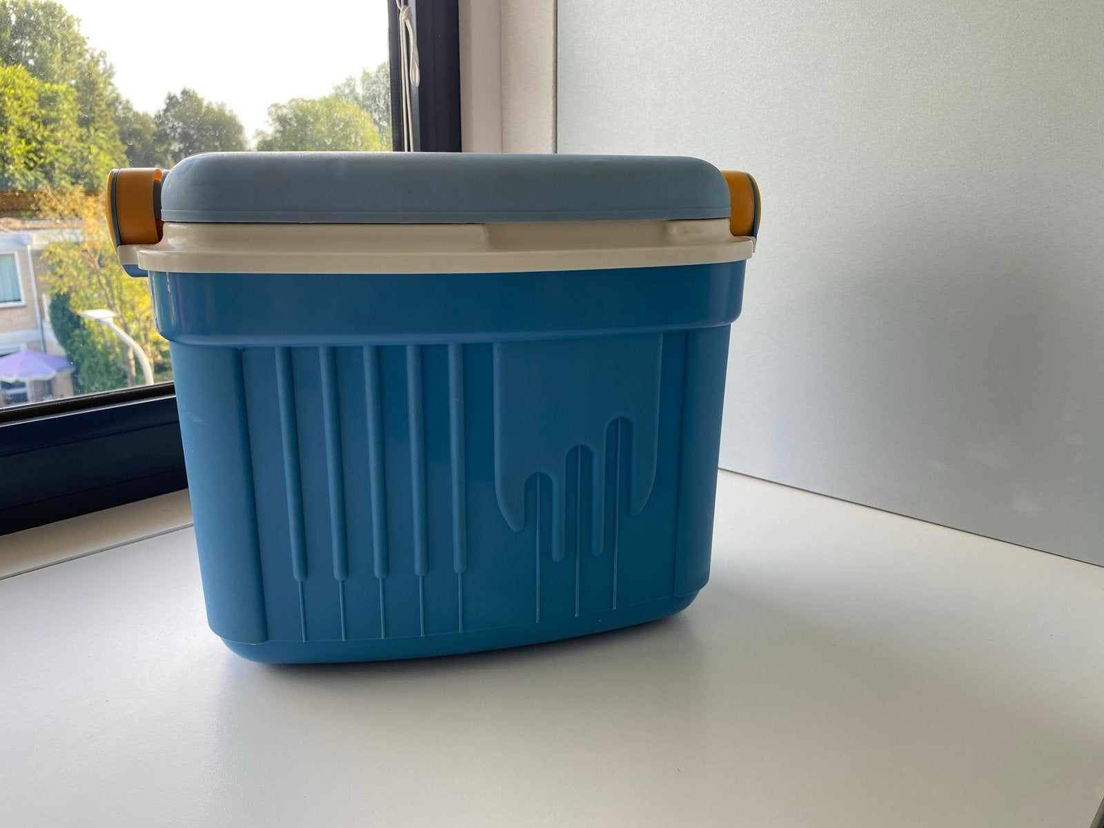 HEMA Koelbox - Blauw met oranje accenten, Ophalen, Gebruikt, Koelbox, Koelelement