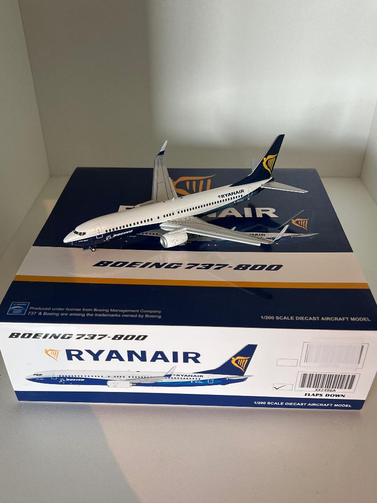 JC Wings Ryanair B737-800 Boeing House colour ‘Flaps Down’, Ophalen of Verzenden, Nieuw, Schaalmodel