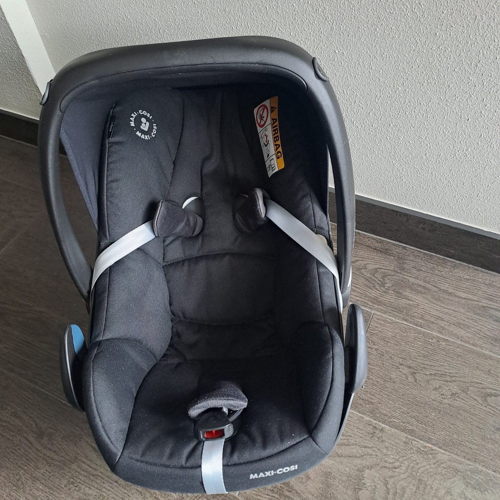 Maxi-Cosi Pebble Pro i-Size met FamilyFix3 Isofix base, Ophalen, Autogordel of Isofix, Zijbescherming, Zo goed als nieuw
