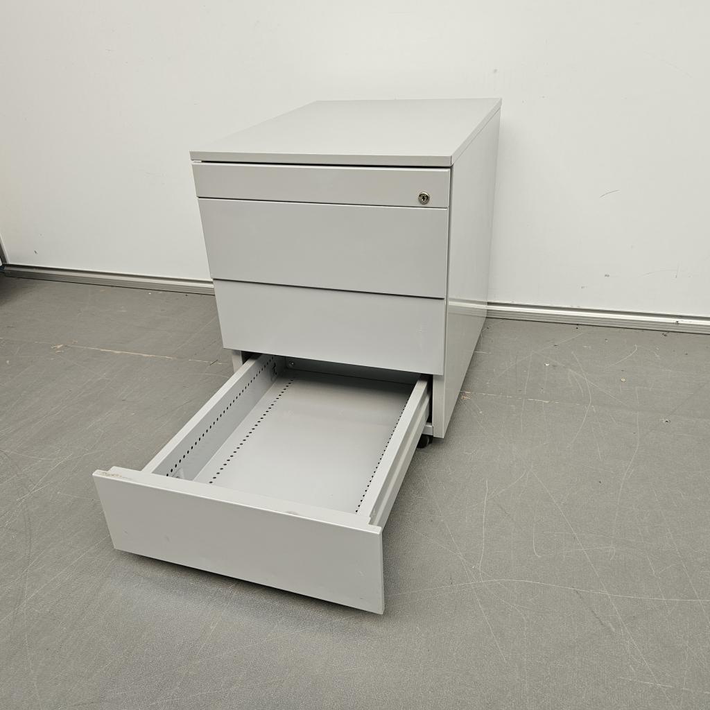 Drentea ladekast - 57x44x59 cm, Niet ingevuld, Gebruikt, Niet ingevuld, Niet ingevuld