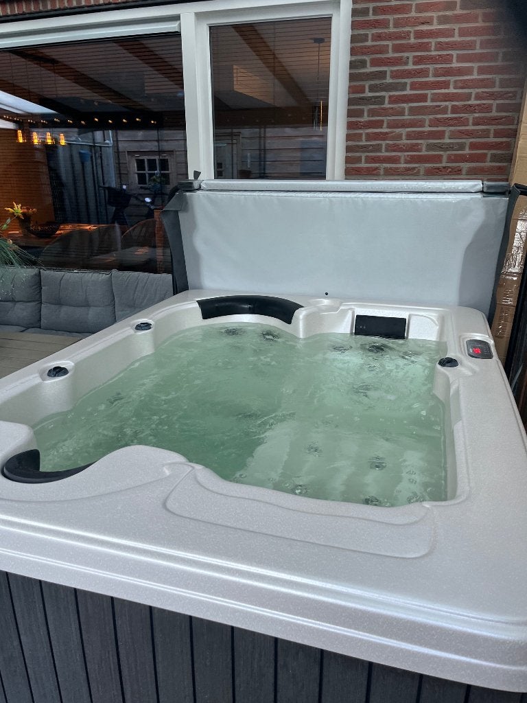 Silverspas 3 persoons configuratie Sterkst 3x230V 16A, Ophalen, Zo goed als nieuw, Trap, Vast