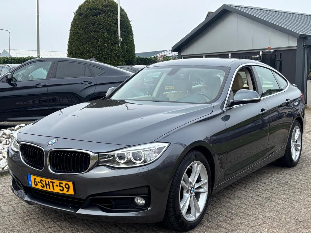 BMW 3-serie Gran Turismo 320i High Executive GT 2013 Dealera, Auto's, Automaat, Achterwielaandrijving, Gebruikt, Euro 6