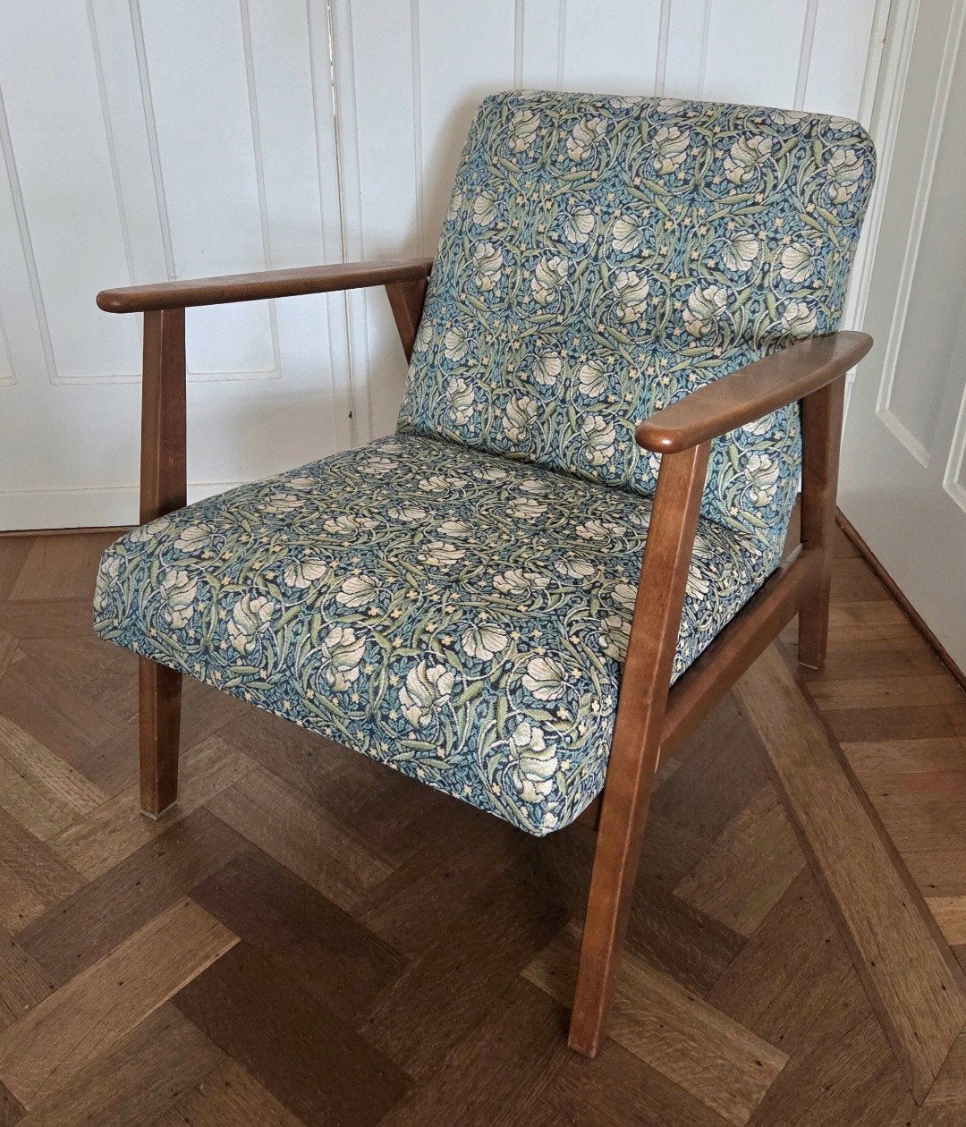 Ekenaset fauteuil hergestoffeerd, Huis en Inrichting, Fauteuils, Ophalen, Gebruikt, 75 tot 100 cm, Stof