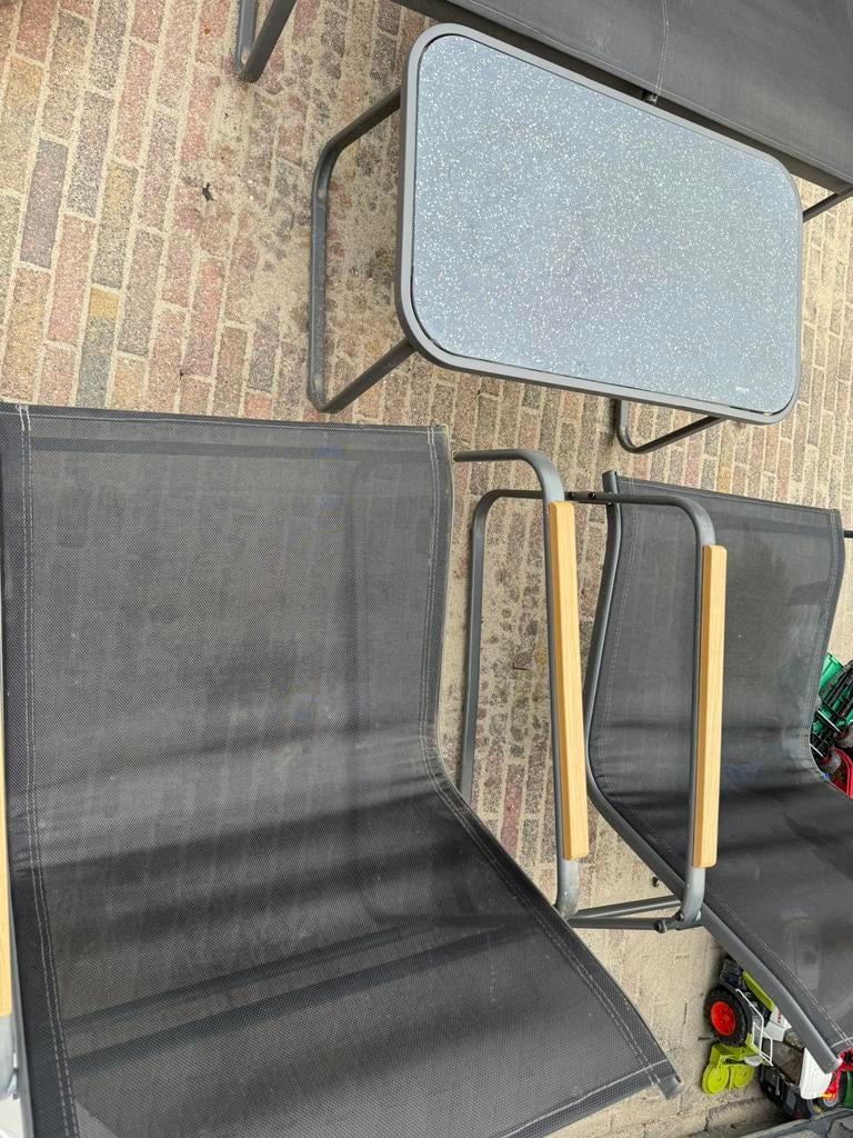 Tuinset met bank, 2 stoelen en tafel - kleine roestvlekken, Tuin en Terras, Tuinsets en Loungesets, Gebruikt, Ophalen of Verzenden